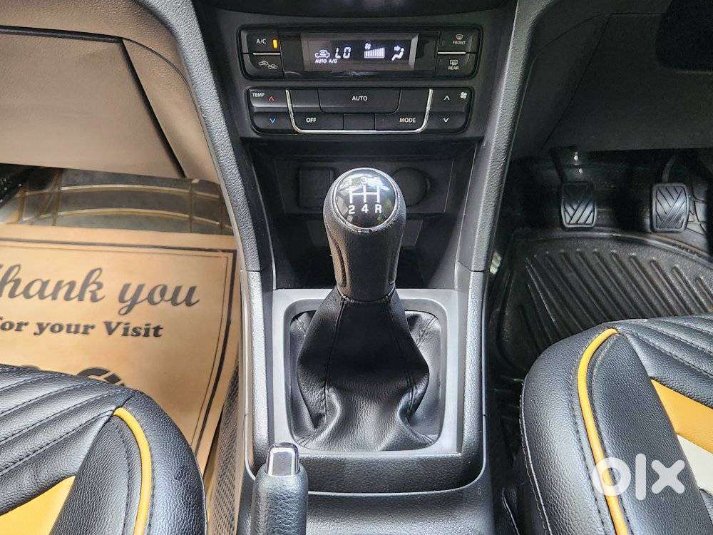 Maruti Suzuki Brezza Zdi+ Dual Tone, 2016, Diesel