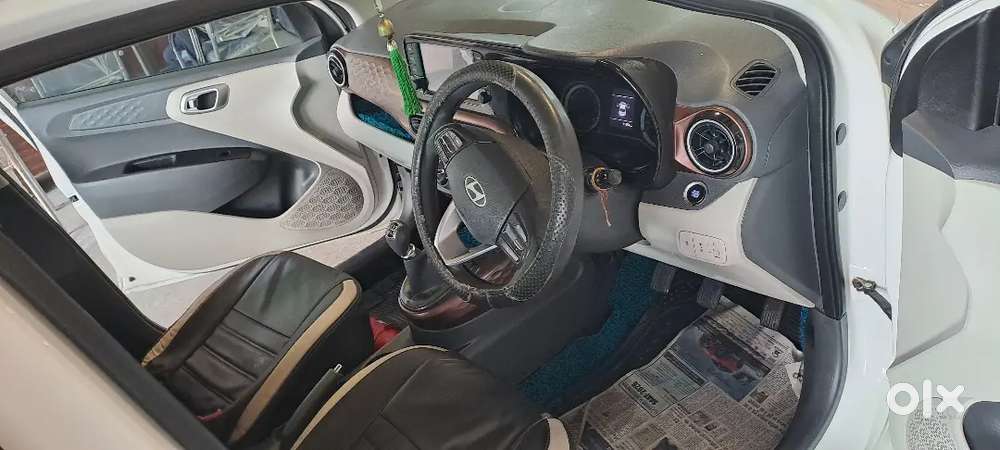 Hyundai Aura 2023 Cng & Hybrids 70000 Km Driven