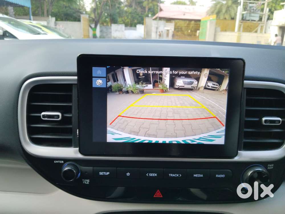Hyundai Venue 1.0 S (o) Turbo Dct, 2024, Petrol
