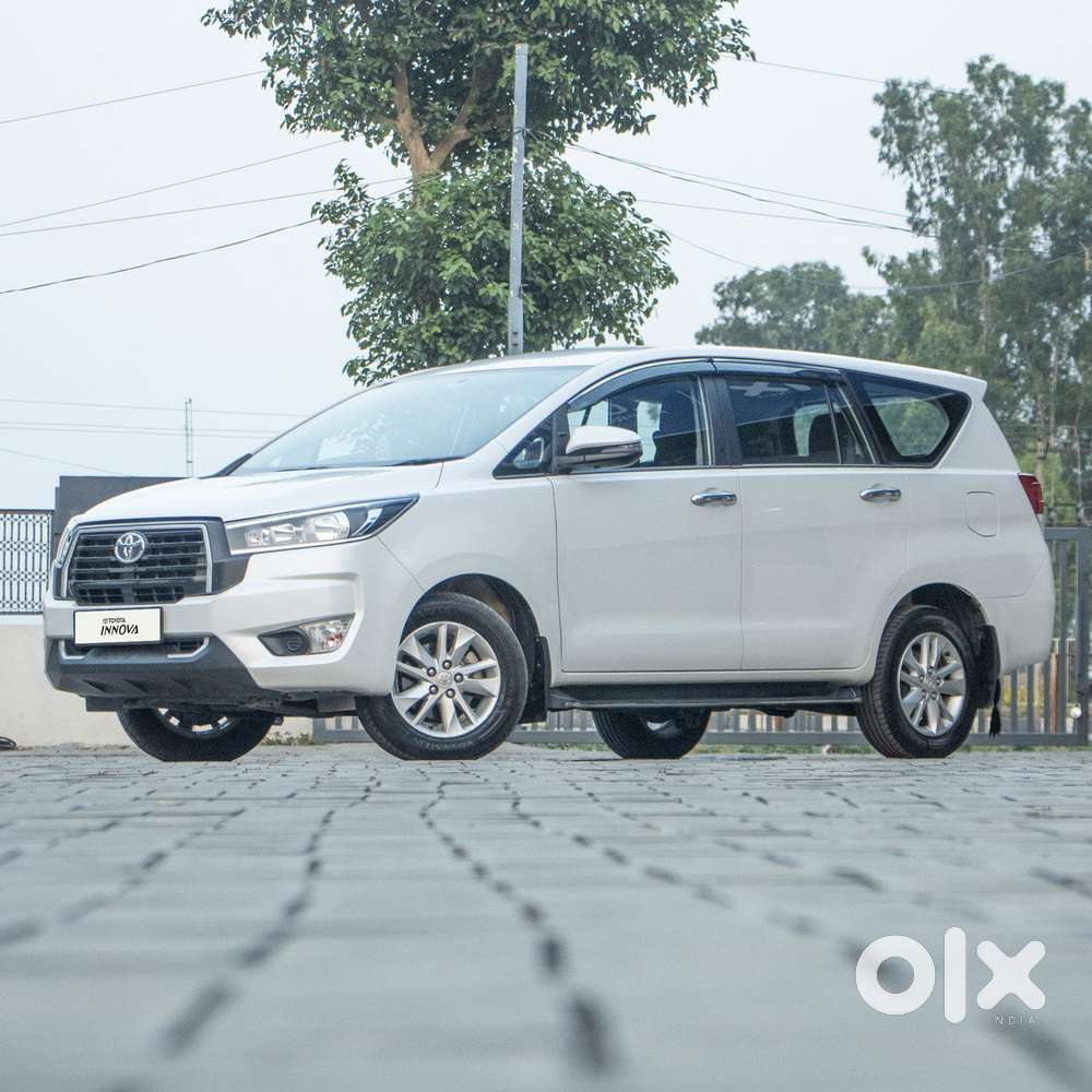 Toyota Innova Crysta 2.4 G Mt 7 Str, 2023, Diesel