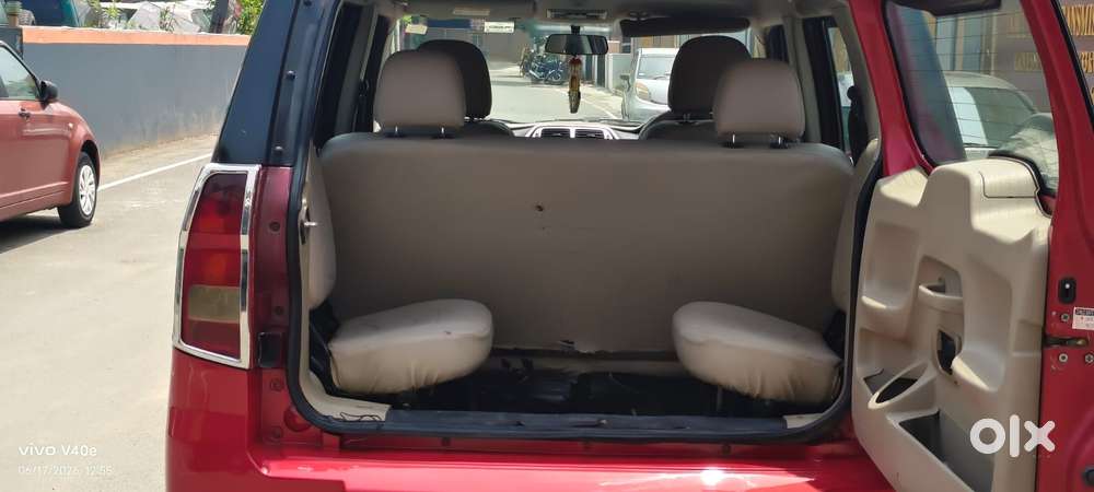 Mahindra Tuv 300 T10, 2018, Diesel