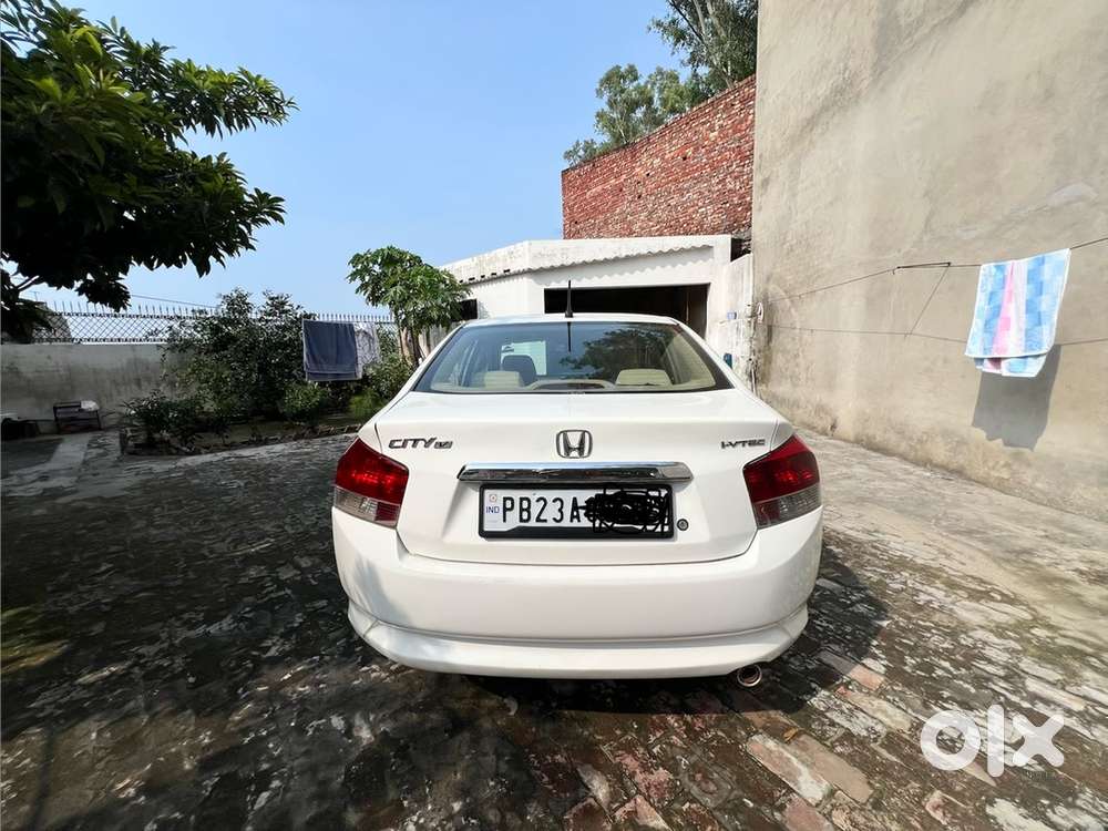 Honda City Petrol Manual 2011