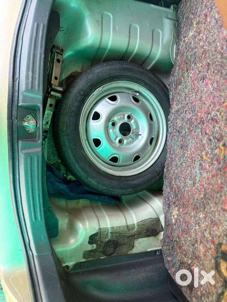 Maruti Suzuki Zen Estilo 2009