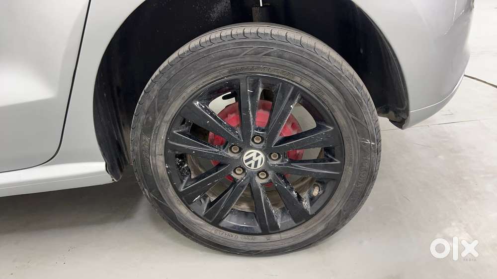 Volkswagen Polo Petrol Highline 1.2l, 2013, Petrol