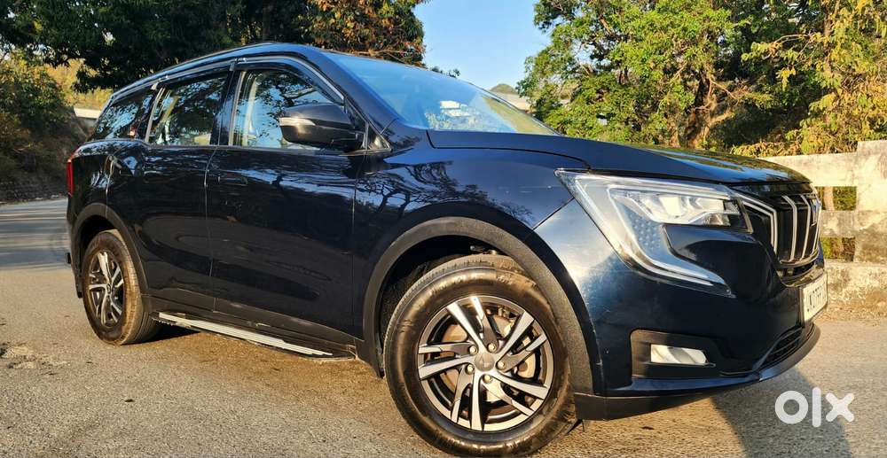 Mahindra Xuv700 2.2 Ax 5 Diesel At Str, 2022, Diesel