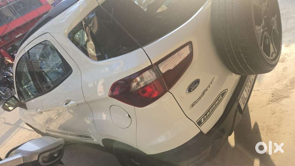 Ford Ecosport 2019 Km Driven Top Model With Sunroof