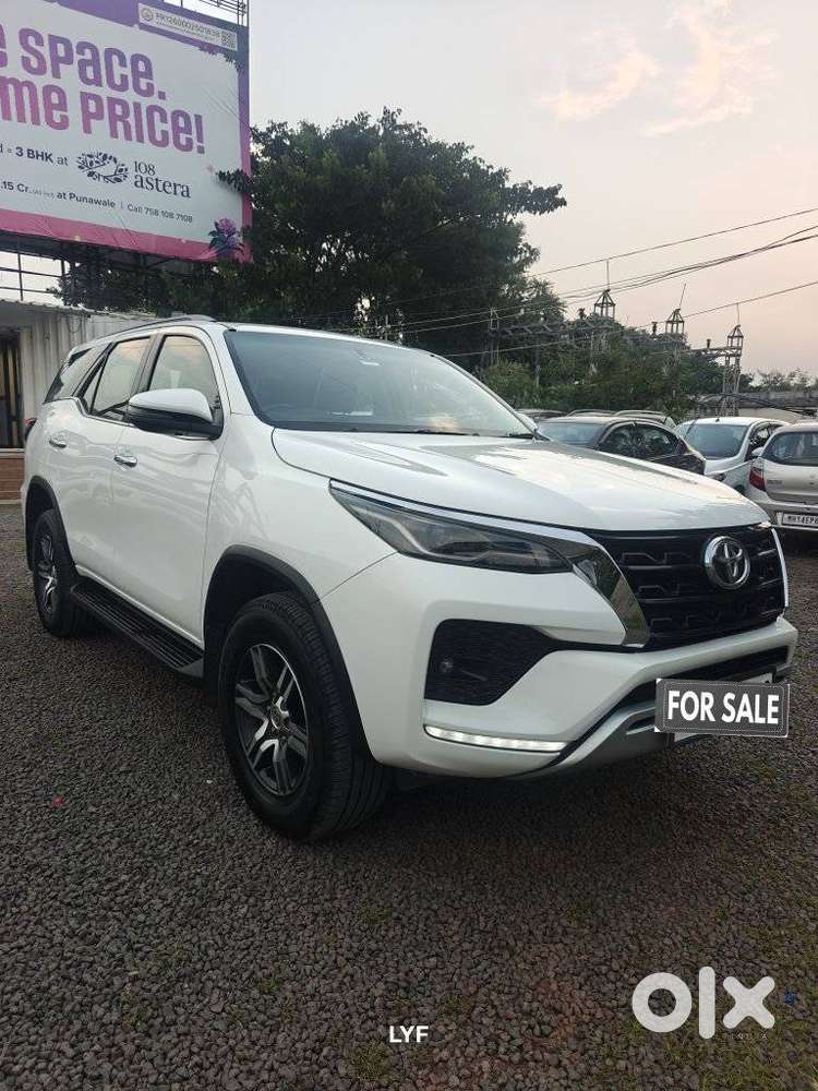 Toyota Fortuner [2021-ongoing] 2.7 2wd Petrol At, 2022, Petrol
