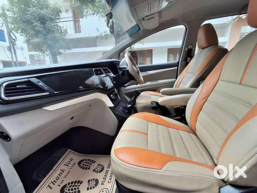 Mahindra Marazzo M6 8str, 2019, Diesel