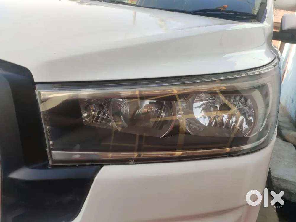 Toyota Innova Crysta 2016 Model Diesel Manual