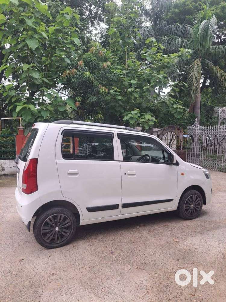Maruti Suzuki Wagon R Vxi, 2016, Petrol