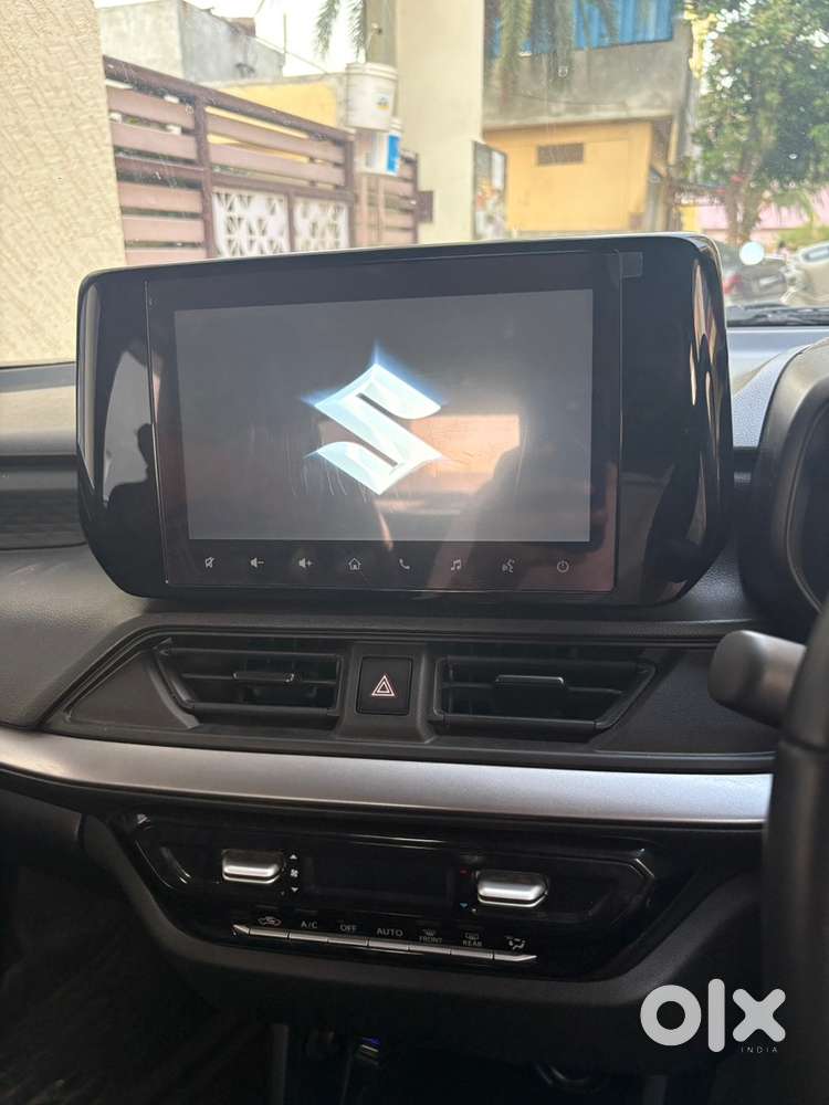 Maruti Suzuki Swift 2025 Petrol 14091 Km Driven