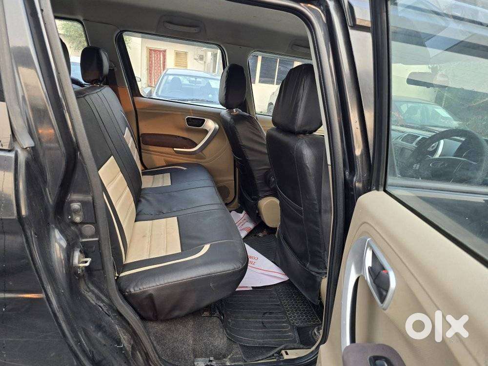 Mahindra Tuv 300 Mhawk100 T8, 2015, Diesel