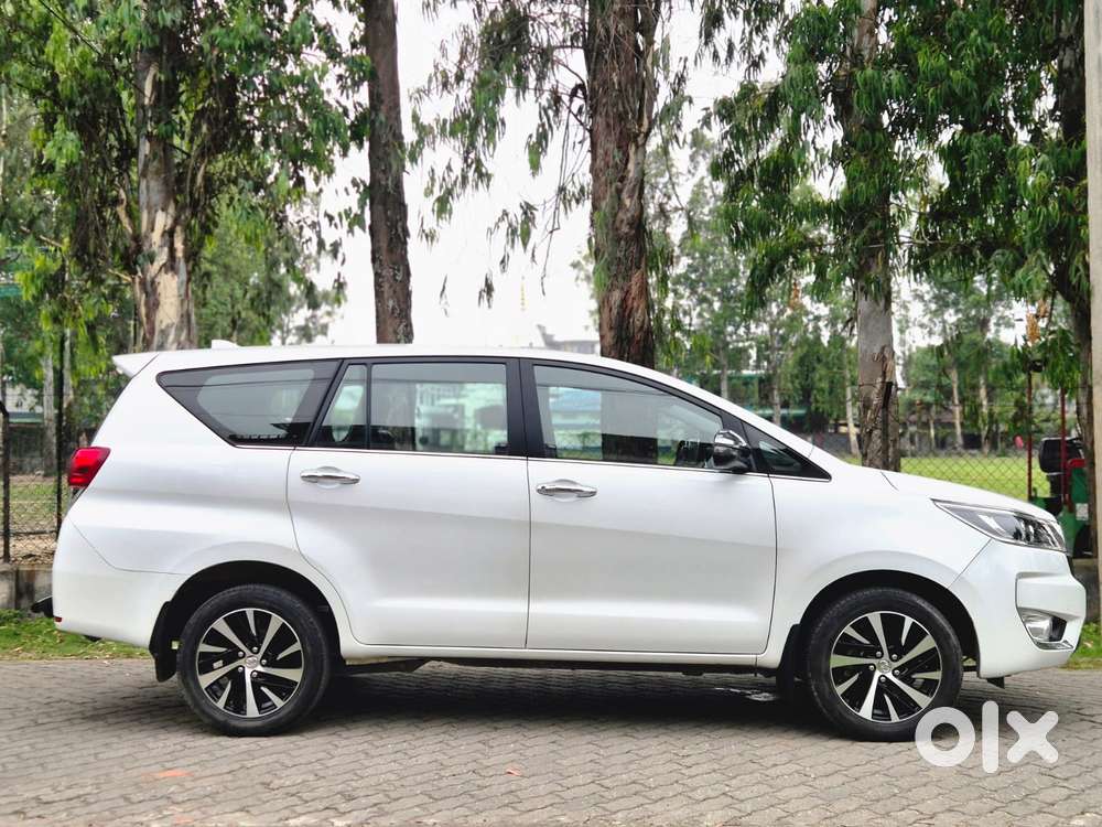 Toyota Innova Crysta 2.4 Z 7 Str, 2024, Diesel