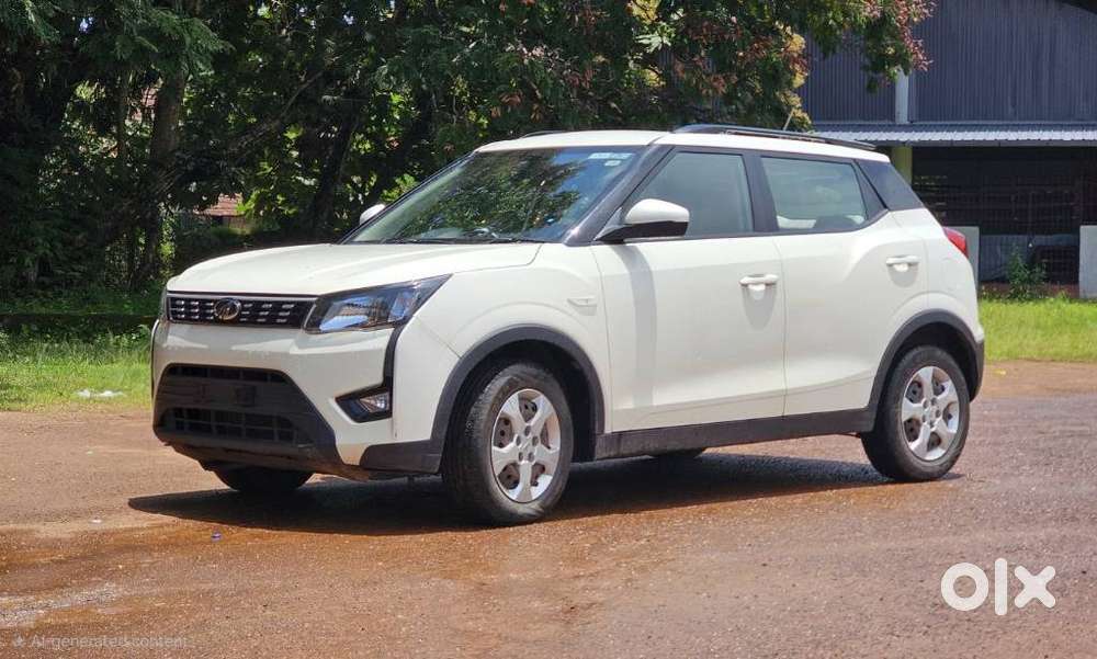 Mahindra Xuv300 W6 Amt Diesel, 2023, Diesel