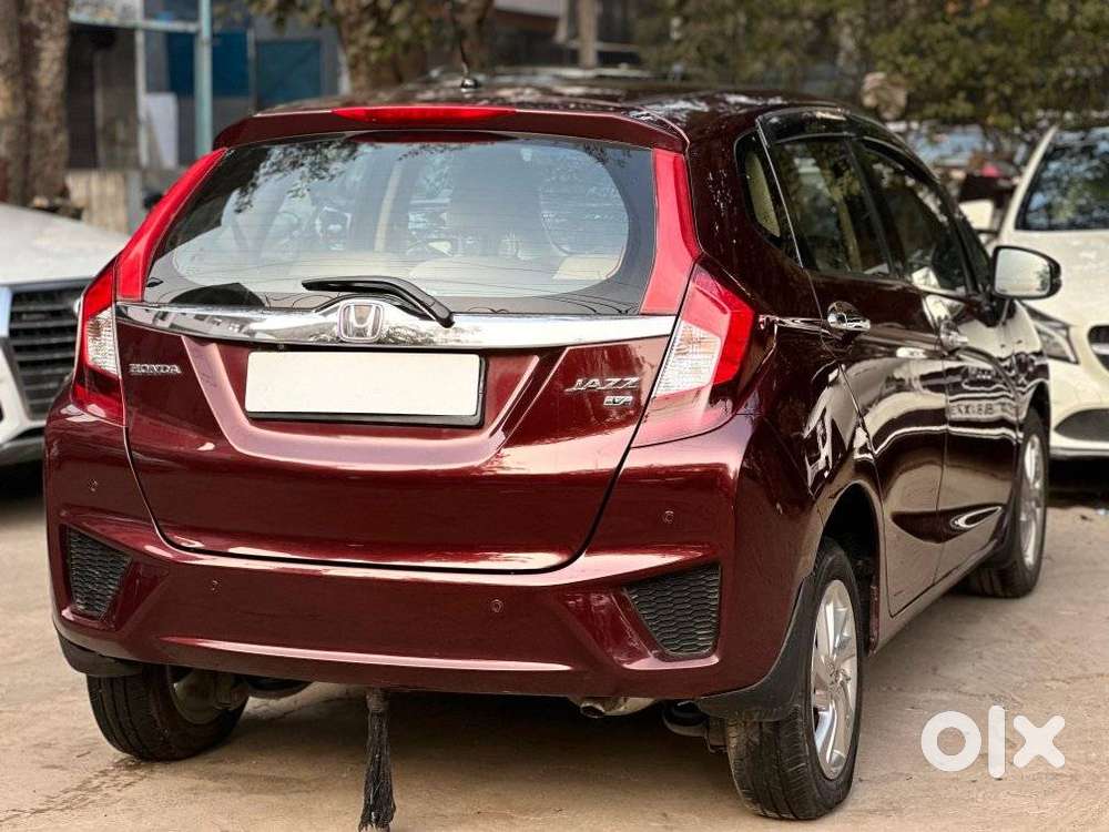Honda Jazz V Automatic, 2016, Petrol