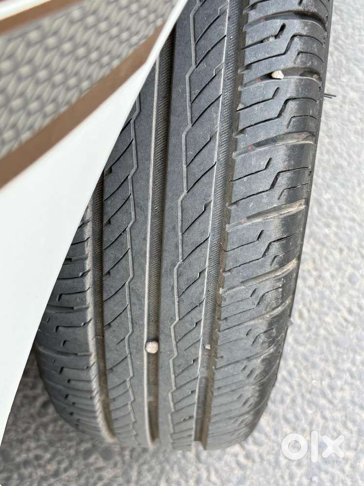 Maruti Suzuki Zen Estilo Lxi Bs Iv, 2013, Petrol