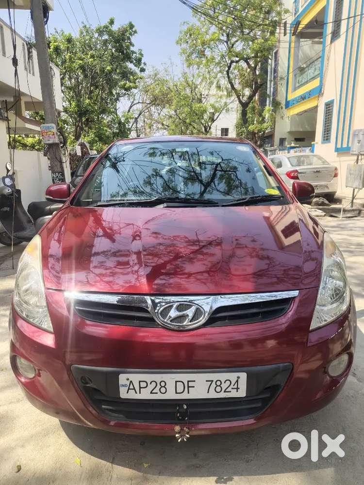 Hyundai I20 2010 Petrol Well Maintained