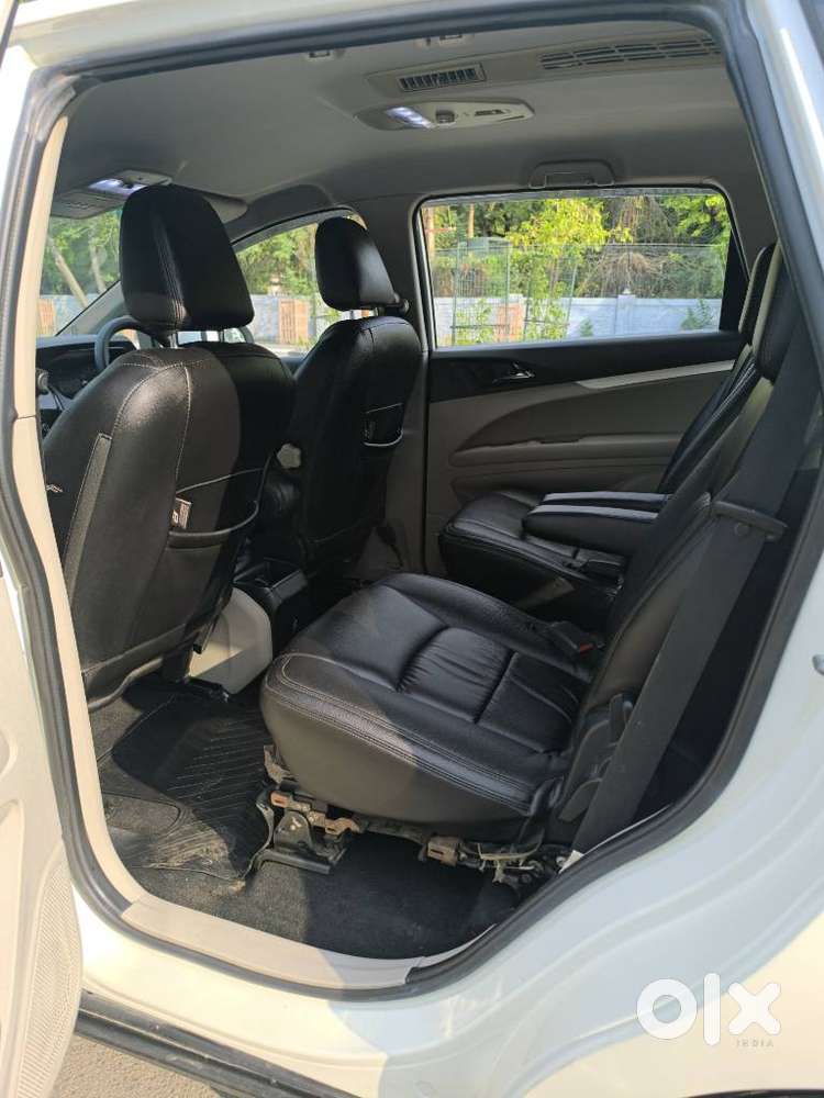 Mahindra Marazzo 1.5 M6 Plus 7 Str, 2021, Diesel