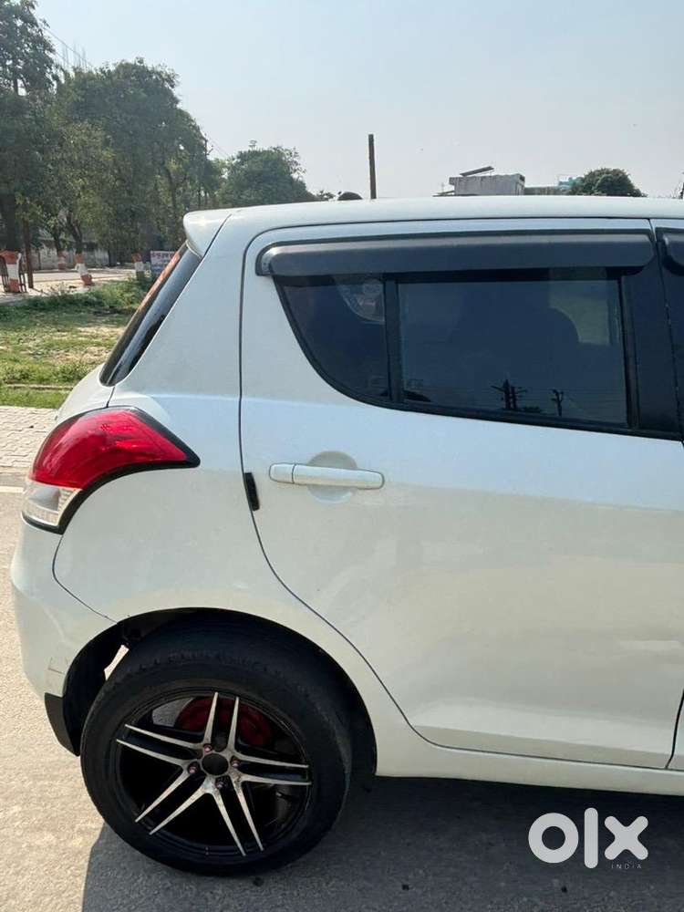 Maruti Suzuki Swift 2017 Diesel Well Maintained