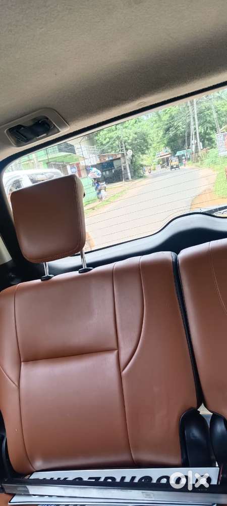 Toyota Innova Crysta, 2016, Petrol