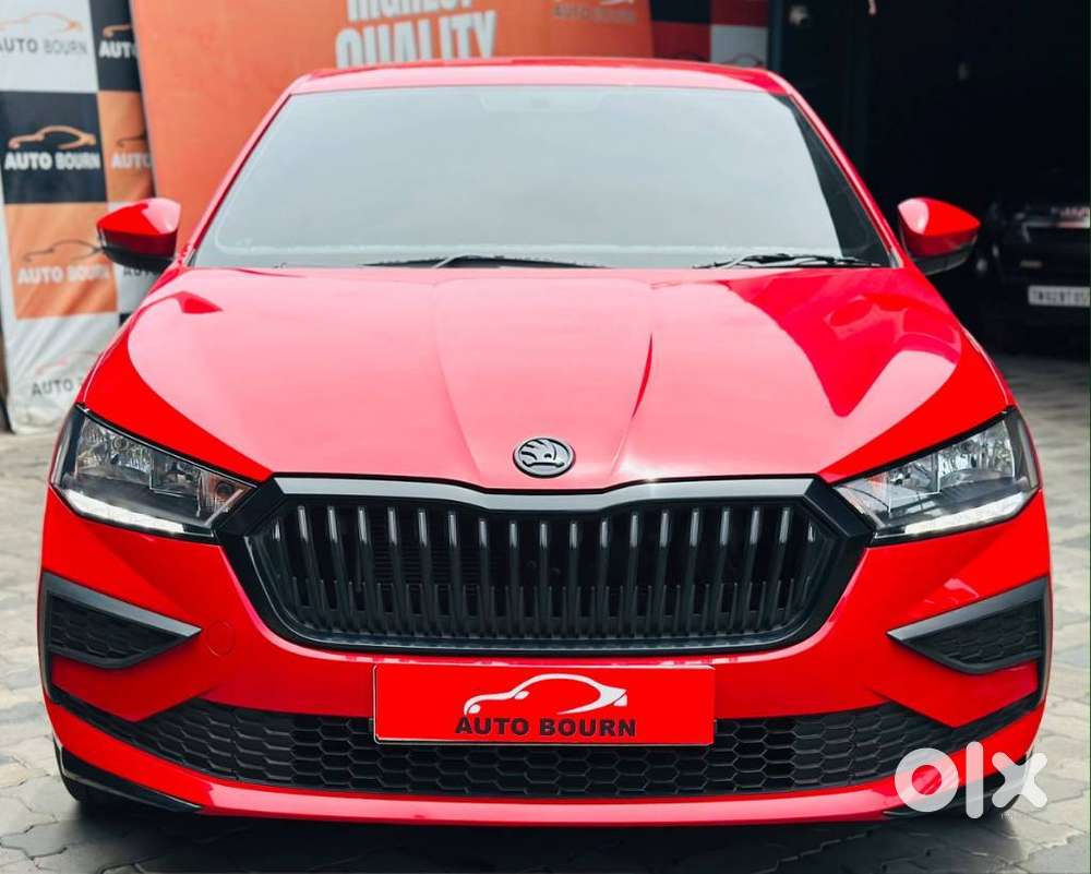 Skoda Slavia, 2022, Petrol