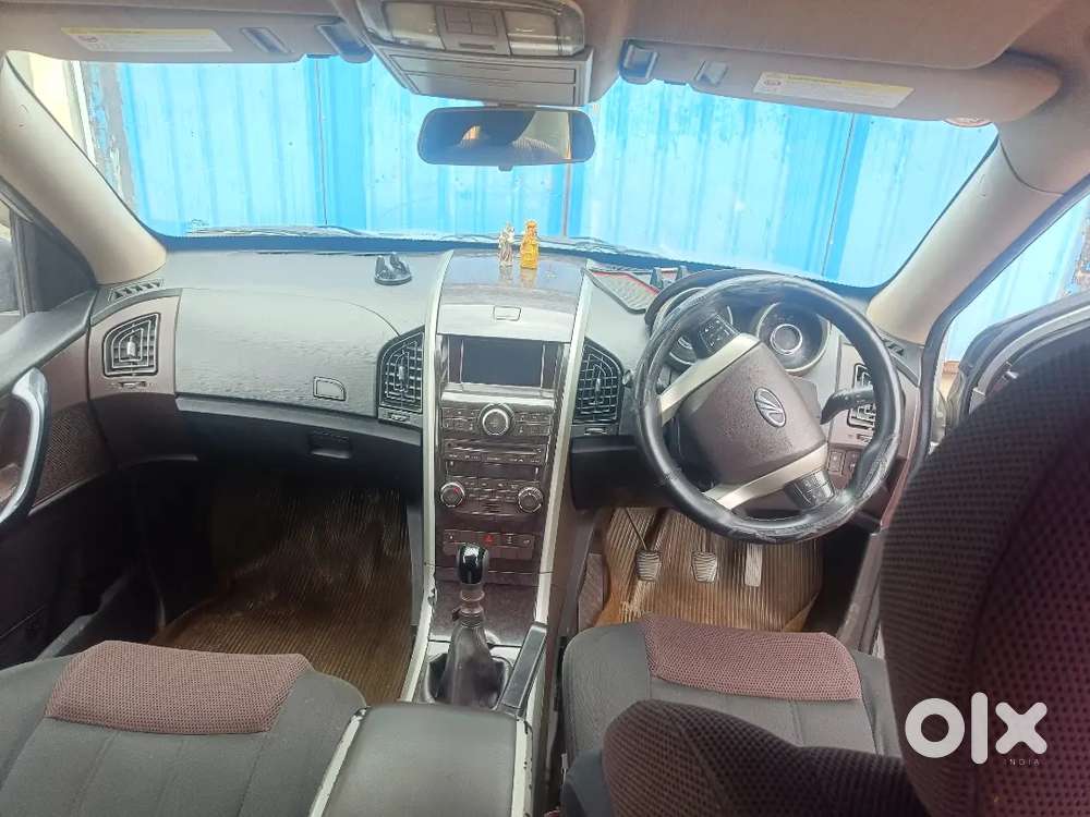 Mahindra Xuv500 Diesel 2012 Car