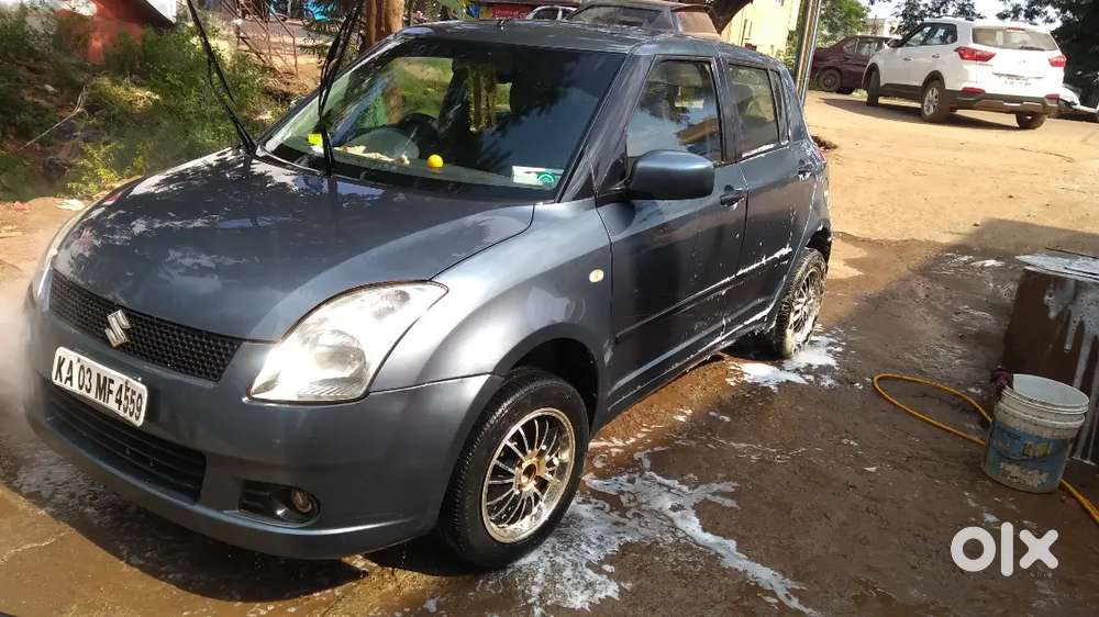 Maruti Suzuki Swift Vxi Well Maintained