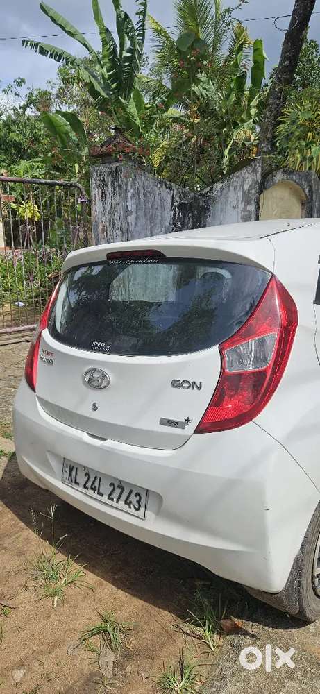 Hyundai Eon 2015 Petrol 125000 Km Driven