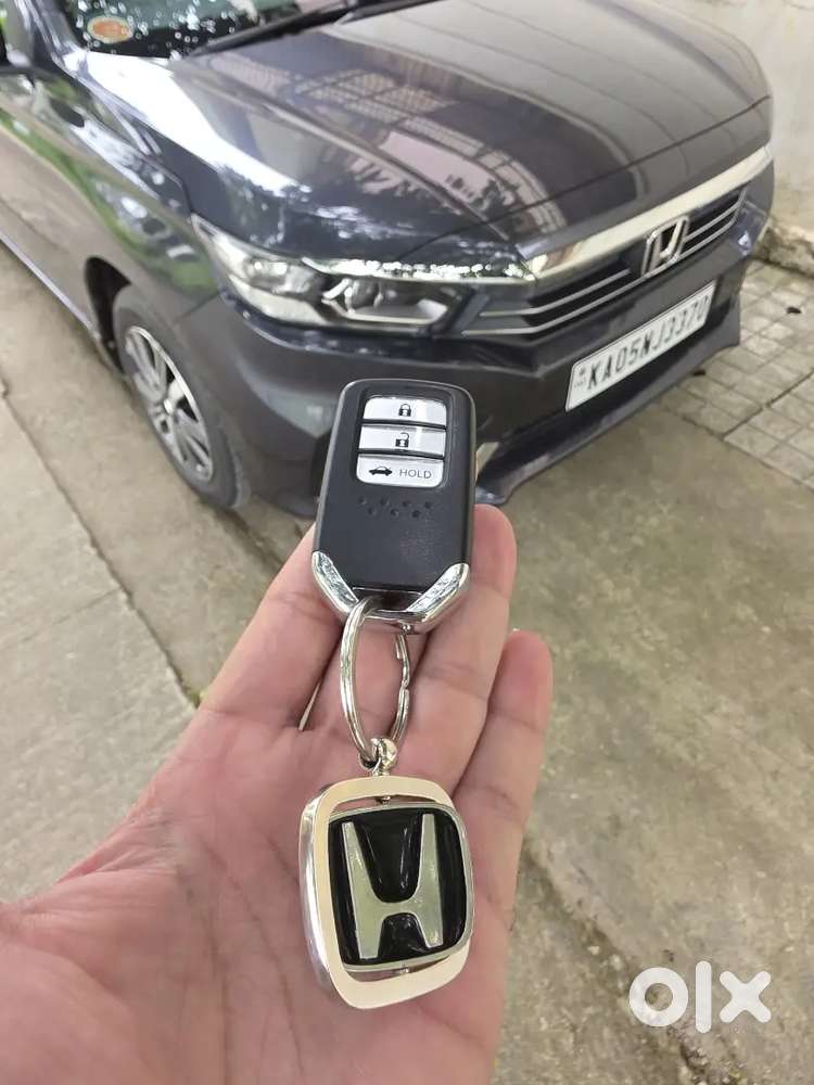 Honda Amaze 2023 Petrol 20500 Km Driven