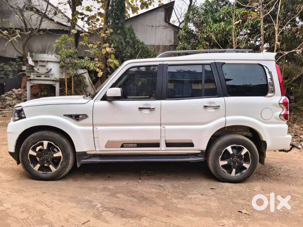 Mahindra Scorpio Classic 2.2 S 11 Mt 7 Str, 2024, Diesel