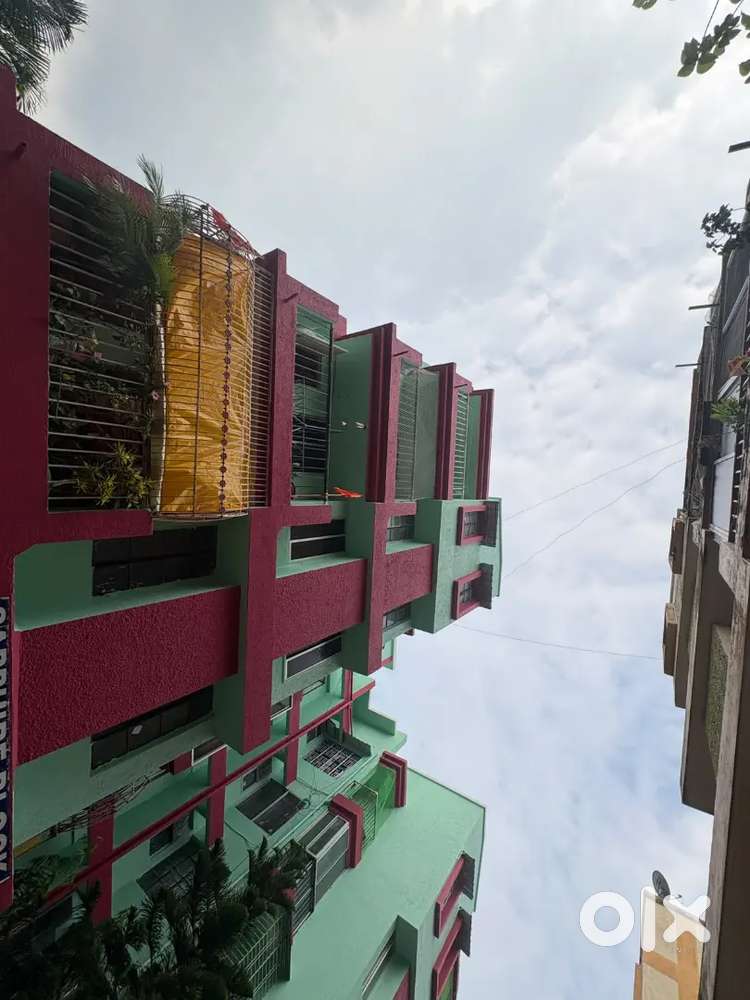 Apartment Flat 3bhk for sale near sumiran Banquet latma Bazzar hatia