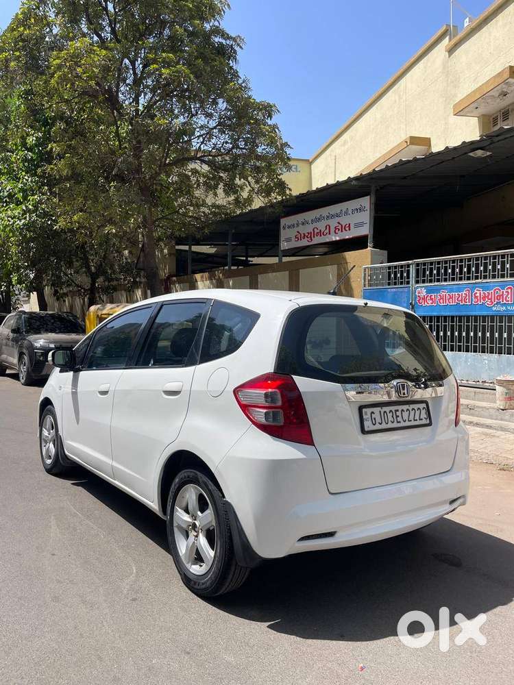Honda Jazz Top Model Mt