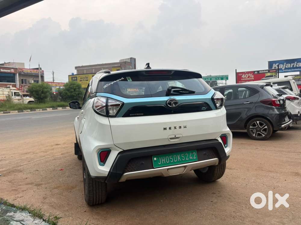 Tata Nexon EV XZ Plus dark edition, 2023, Electric - Photo 3
