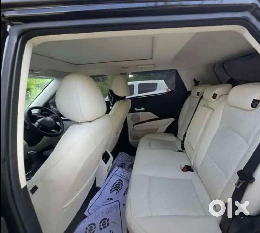 Mahindra Xuv 3xo 2025 Car