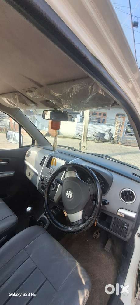 Maruti Suzuki Wagon R Lxi Optional, 2012, Petrol