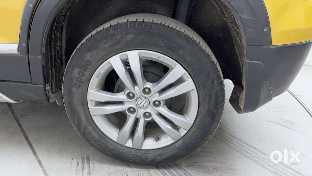 Maruti Suzuki Vitara Brezza Zdi+ Dual Tone Mt, 2017, Diesel