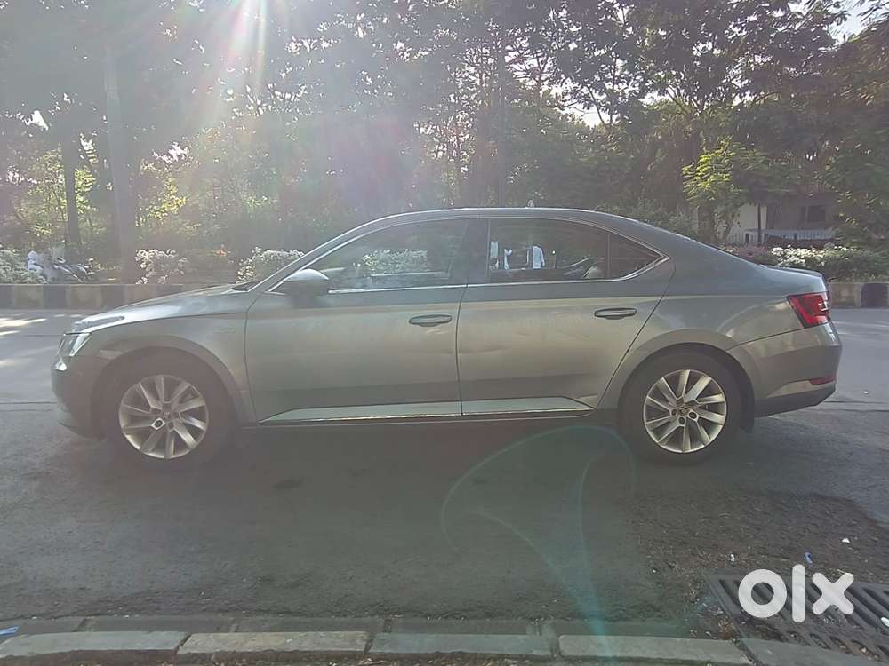 Skoda Superb Lk 1.8 Tsi At, 2018, Petrol