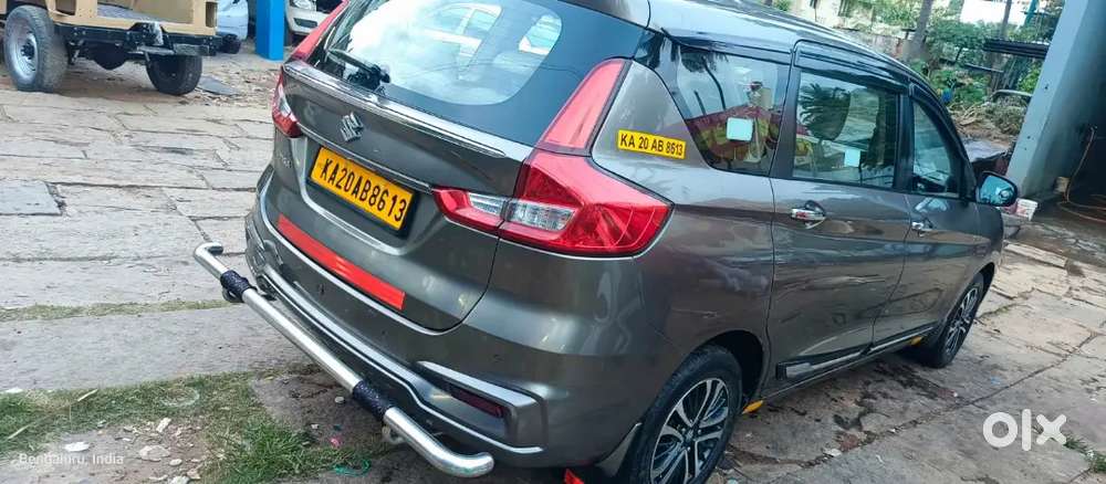 Maruti Suzuki Ertiga 2023 Variant Zxi