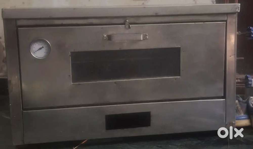 Pizza oven