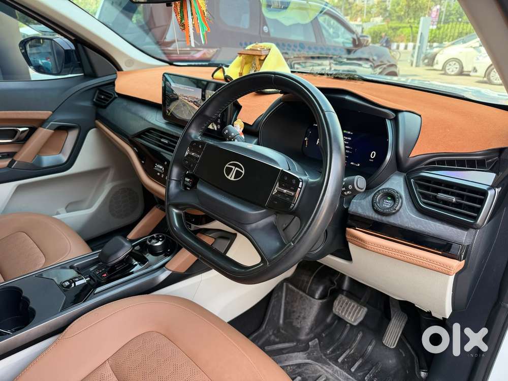 Tata Safari Adventure Plus, 2025, Diesel