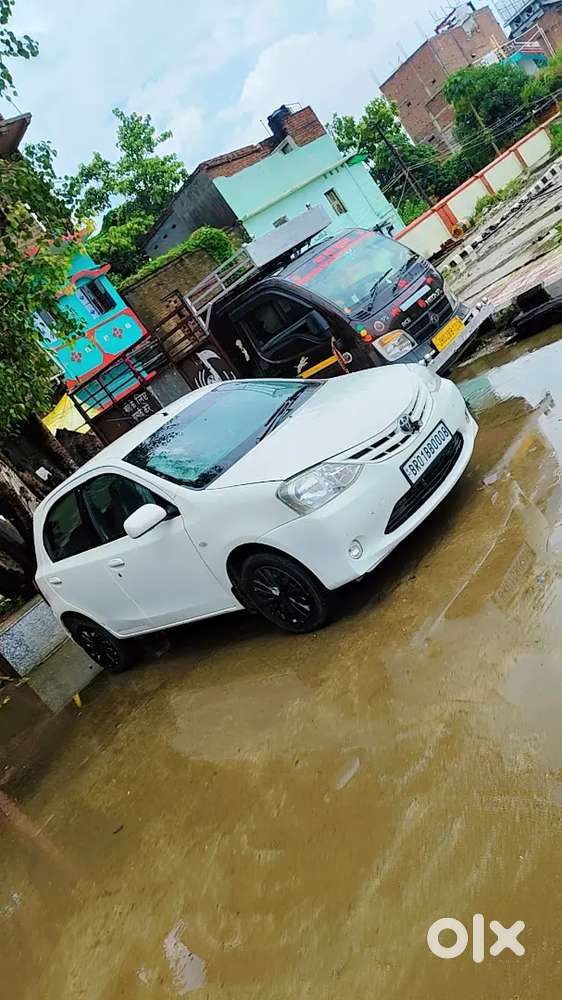 Toyota Etios Liva 2013 Car