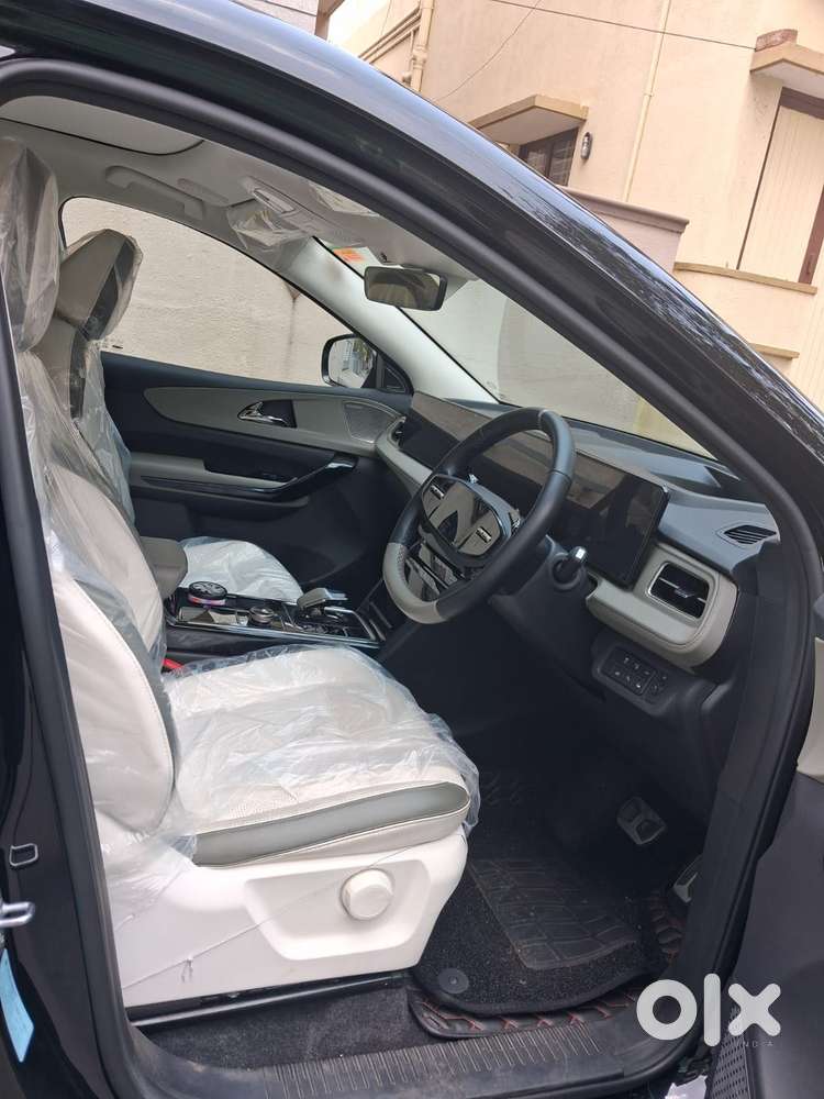 Mahindra Xev 9e Pack Three (top Model), 2025, Electric