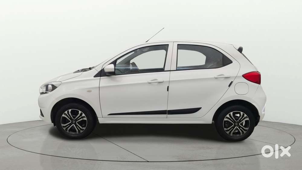 Tata Tiago 1.2 Revotron Xz, 2019, Petrol