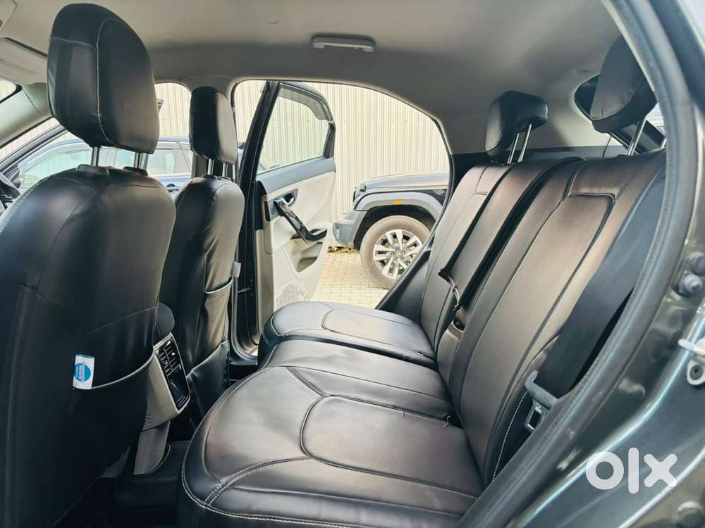 Tata Nexon 1.2 Revotron Xza Plus, 2022, Petrol