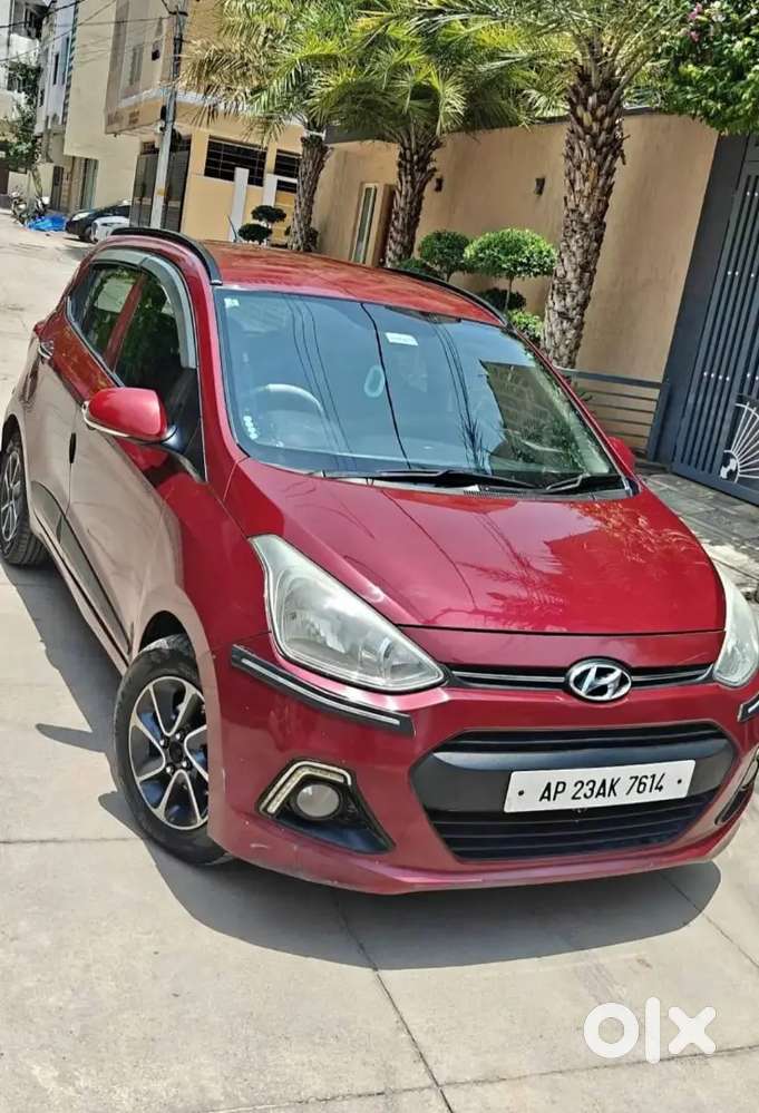 Hyundai I10 Sportz 2013 Petrol