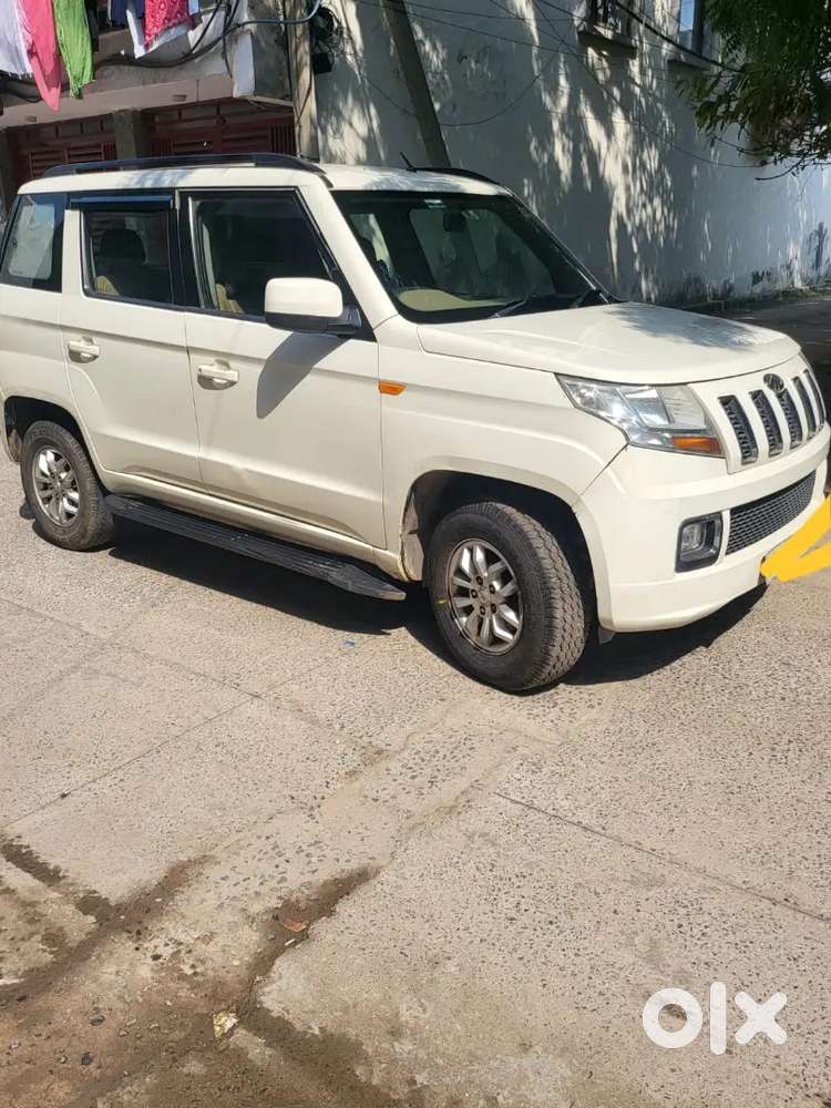 Mahindra Tuv 300 2017 Diesel Automatic