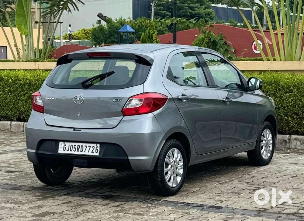 Tata Tiago 1.2 Revotron Xza, 2018, Petrol