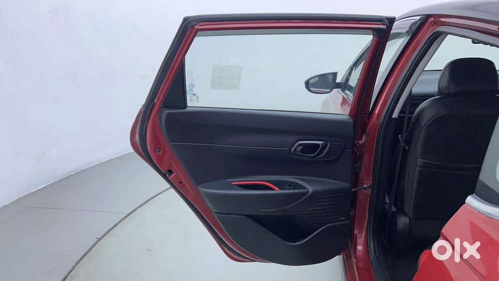 Hyundai New I20 1.5 Asta (o) Mt Dual Tone, 2021, Diesel