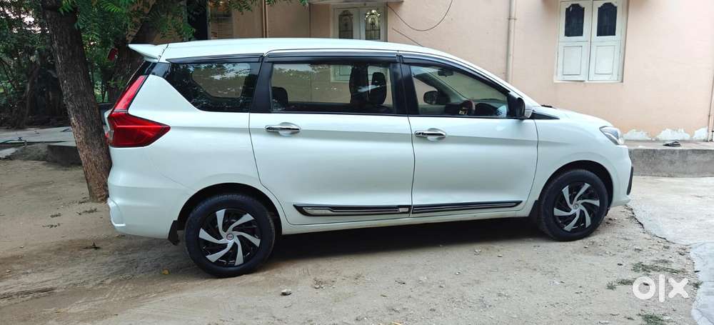 Maruti Suzuki Ertiga 1.5 Tour M Cng, 2023, Cng & Hybrids
