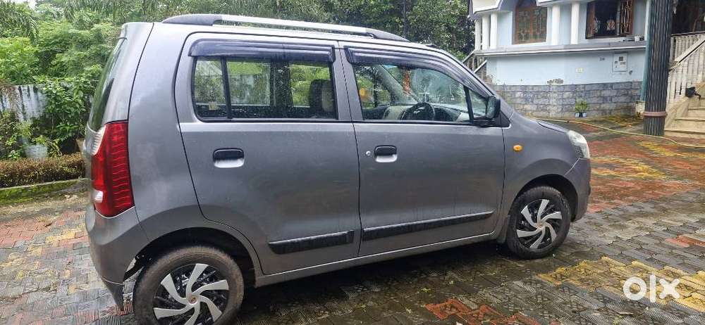 Maruti Suzuki Wagon R Lxi Bs Iv, 2017, Petrol